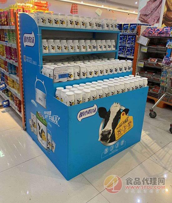 新乐食品终端陈列布局精美,吸引消费者 新乐食品终端陈列布局精美,吸引消费者