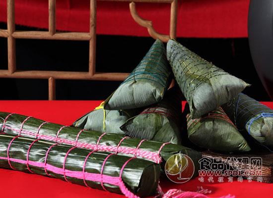 嘗一口諸老大黑豬鮮肉粽,才懂粽是故鄉味 嘗一口諸老大黑豬鮮肉粽,才懂粽是故鄉味