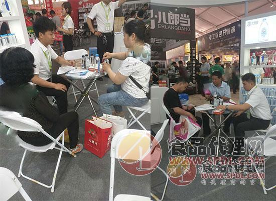漯河博览会现场签约图片 漯河博览会现场签约图片
