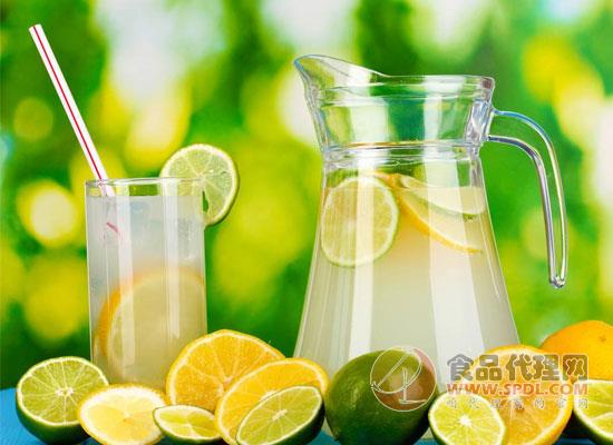 小孩能喝蜂蜜檸檬水嗎，喝蜂蜜檸檬水時需要注意什么