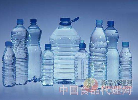 可直接回收的鋁瓶 新型機器有望杜絕塑料瓶?