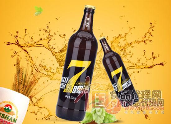 泰山原浆啤酒图片