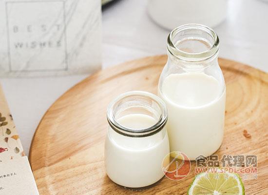羊奶粉的成分，飲用羊奶粉時需要注意什么