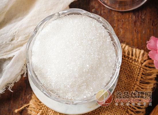 綿白糖怎么做出來的，綿白糖與白砂糖有什么區別