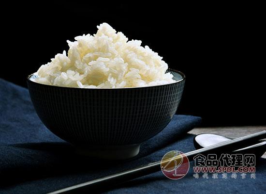 米线和米饭哪个更适合减肥，大米制品大不相同