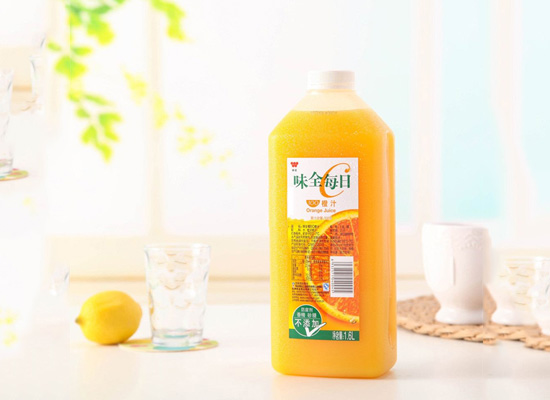 味全每日C橙汁，唤醒你一整天的清爽感觉