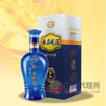 华洋爵品皖酒祥和板盒五年