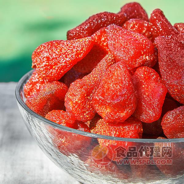 莫干山草莓干实物图