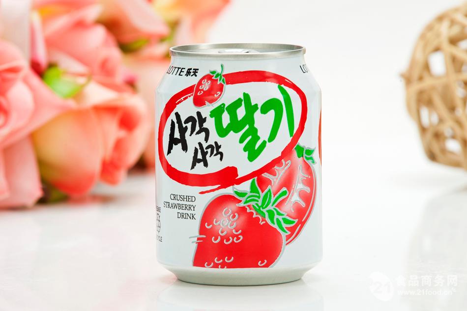 韩国乐天草莓果肉果粒饮料