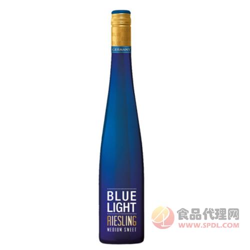 蓝精灵雷司令半甜白葡萄酒  750ML