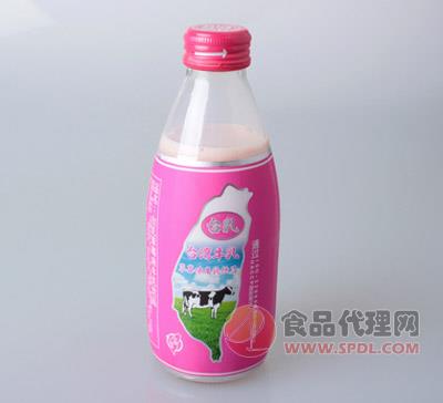 台湾牛乳草莓味牛乳240ML/瓶